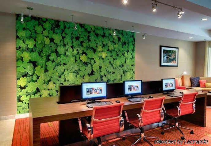 Hotel Courtyard By Marriott Richmond Airport Sandston Esterno foto